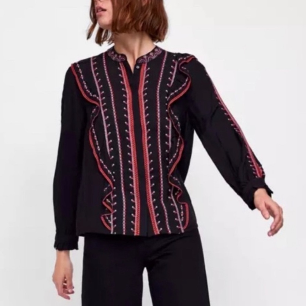 Zara Woman Black Floral Embroidered Blouse